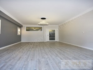 BEYLİKDÜZÜ İPEKTEN METROBÜSE YAKIN, CADDE ÜZERİ, KULLANIŞLI 2+1 ARAKAT DAİRE..!!!