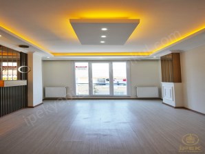 BEYLİKDÜZÜ İpekten MEYDANA ve METROYA YÜRÜME Mesafesinde Arakat!