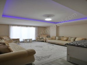 Beylikdüzü İPEKten Yatırıma ve Oturuma uygun ÇİFT CEPHELİ 3+1.!