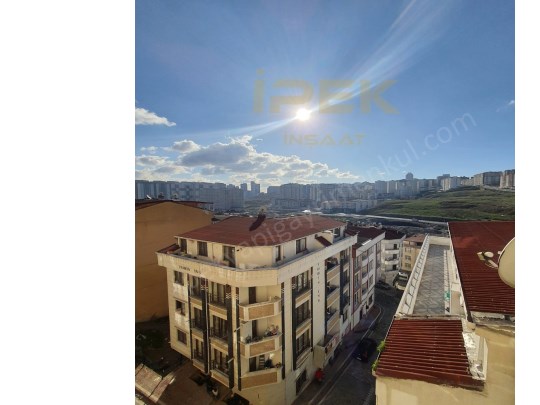 Beylikdüzü İPEKten dekorlu Girişkat fiyatına KELEPİR 2+1 Arakat