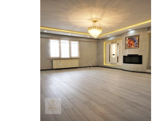 BEYLİKDÜZÜ GÜZELYURT İPEK İNŞAAT KAÇIRILMAYACAK DAİRE FIRSATI 