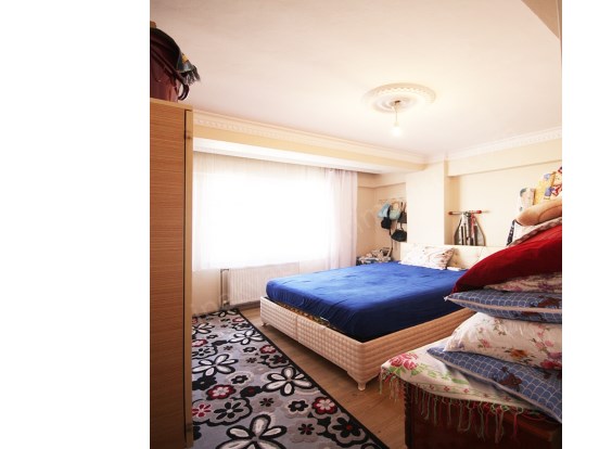 Esenyurtun En GÜZEL yerinde ÇINARda CADDE ve METROYA yakın 3+1!