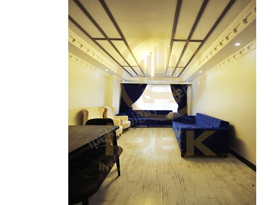 BEYLİKDÜZÜ ipekten; Meydan METRO durağına yürüme; GENİŞ 2+1 EV.!