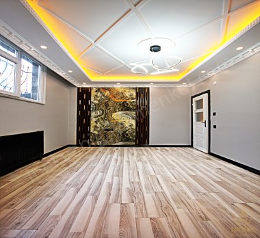 Beylikdüzü İPEKten METROnun yanı başında Meydana Yürüme 2+1 ev