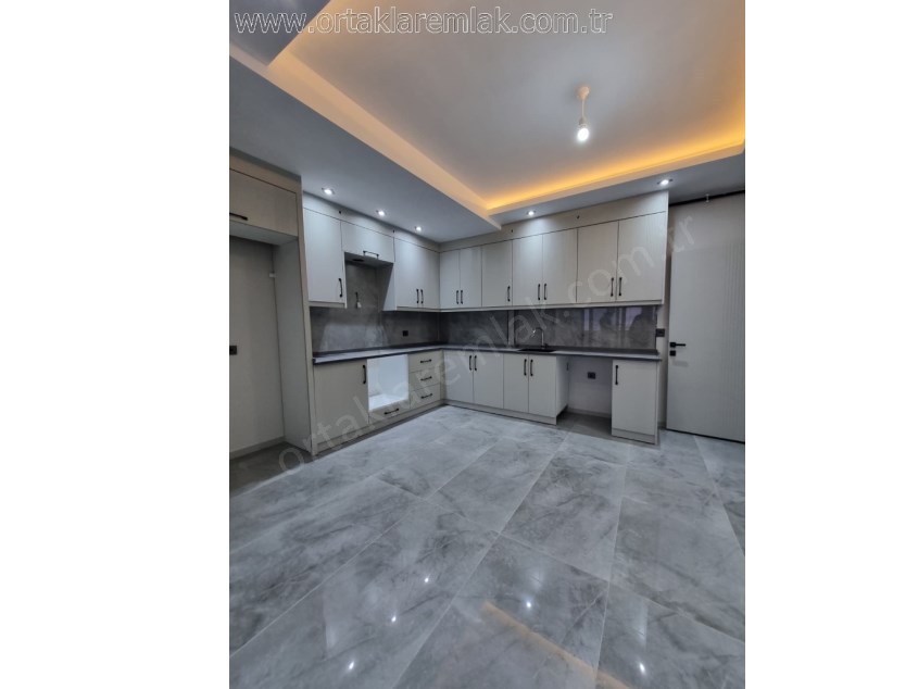 YENİŞAFAK MAH. SATILIK 3+1 ARA KAT LÜKS DAİRELER__