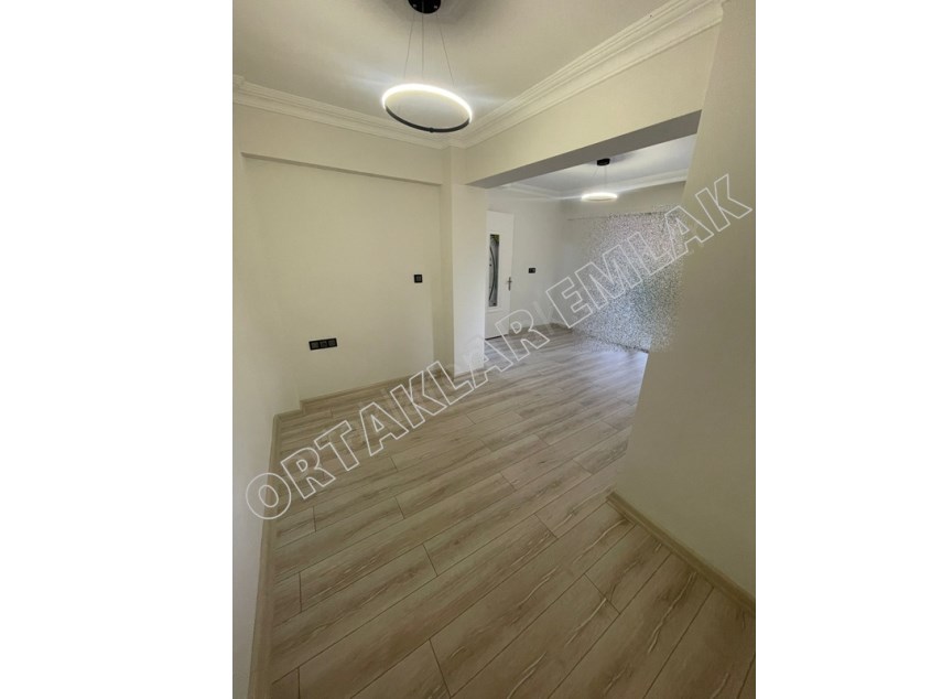 ✨ ATALAR MAHALLESİNDE ULTRA GENİŞ & FULL YENİLENMİŞ 2+1 DAİRE ✨