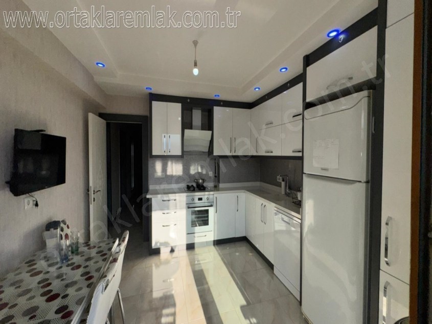 HALLAÇLARDA MİLLET BAHÇESİNE CEPHELİ LÜKS DAİRE