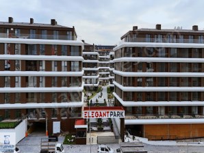 YALOVANIN EN PRESTİJLİ PROJESİNDE SATILIK 1+1 BAHÇE KATI