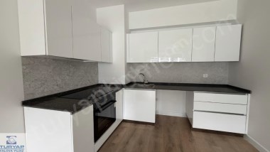 ACİL ACİL YALOVA ELEGANTPARKTA SATILIK DOĞA MANZARALI 1+1