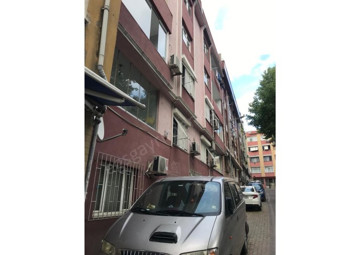 BAYRAMPAŞADA SATILIK DAİRE!