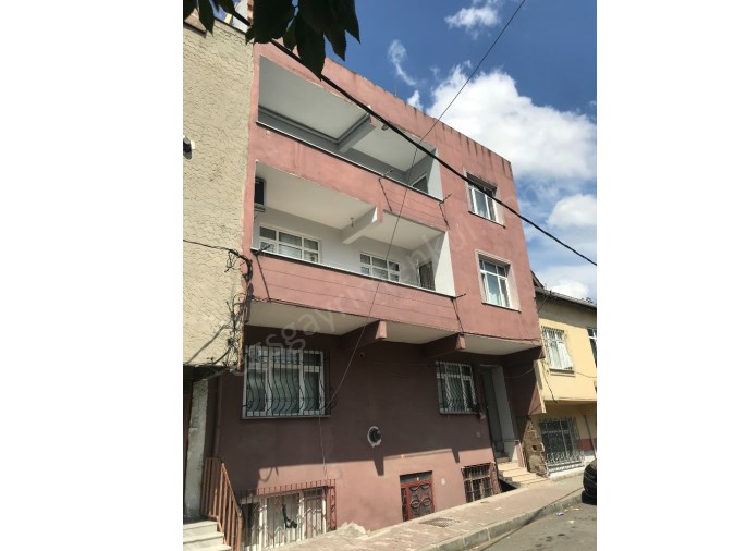 MAHMUTBEY HACİBOSTANSATILIK 4 KAT BİNA 139 m2 MİA İMARLI