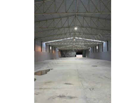 ANTALYA AKSU FETTAHLI MAHALLESİNDE ISPARTAYOLUNA CEPHE 2000m2 DEPO İŞ YERİ
