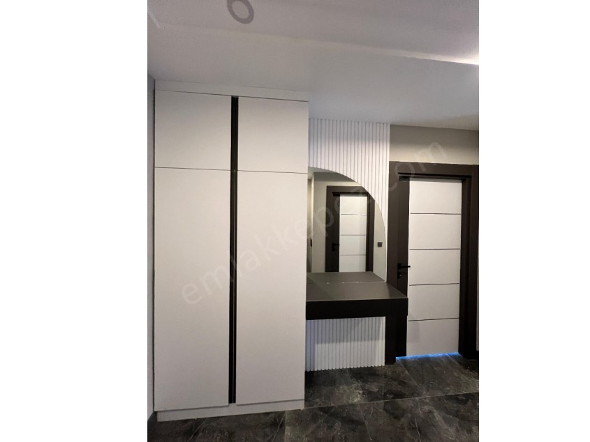 ANTALYA KEPEZ DE 3+1EBEVEYN BANYOLU SATILIK HAVUZLU LÜX DAİRE