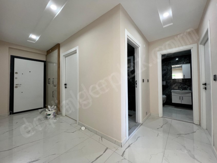 ANTALYA KEPEZ VARSAKTA TRAMVAYA YAKIN 3+1 SATILIK DAİRE