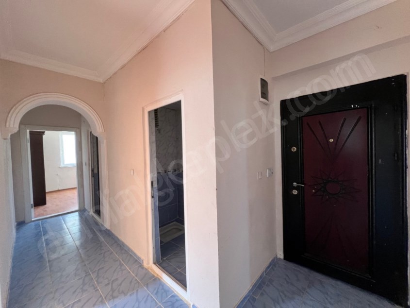 ANTALYA KEPEZ DE KATTA GENİŞ TRAMVAY YAKINI SATILIK 2+1 DAİRE