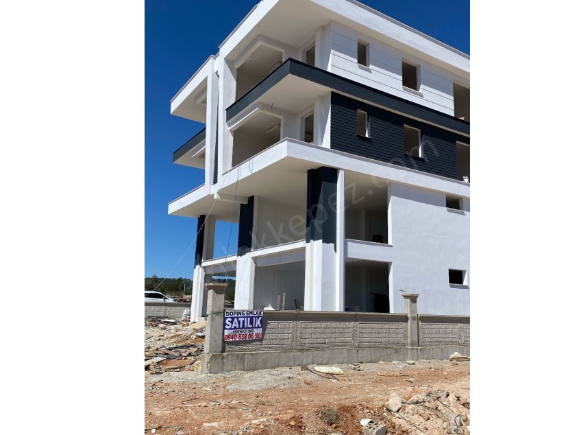 ANTALYA KEPEZ AKTOPRAK MAH. ANAYOL ÜSTÜ SATILIK DÜKKANLAR KISA SÜRELİ %1.72 KREDİ ORANIYLA