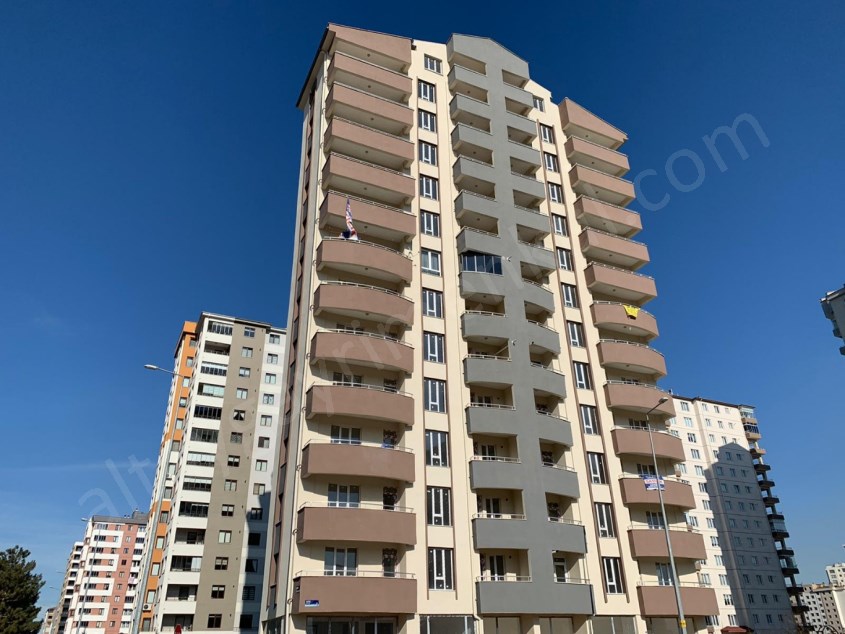 YAKUT MAH. KİRALIK DUBLEKS DAİRE