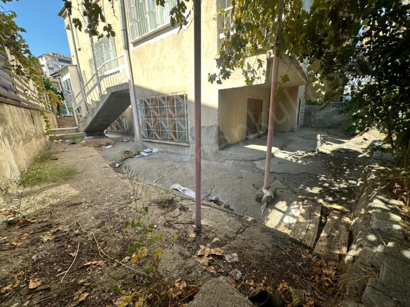 HÜRRİYETDE SATILIK BODRUM  YATIRIMLIK