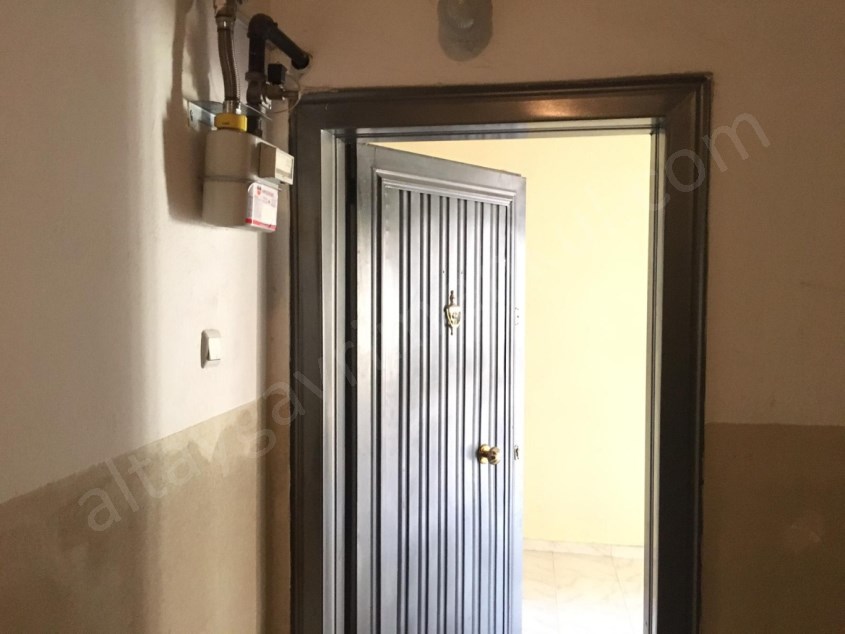 TACETTİN VELİ DE KİRALIK DAİRE 