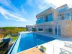 Luxury Villa for Sale in a Seafront Location in Şile