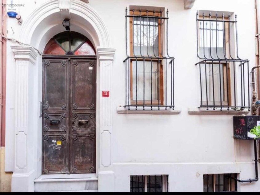 Detached Building For Sale in Cihangir