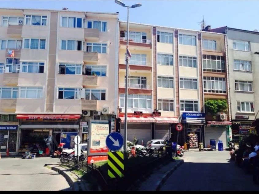 Fully Furnished Flat for Sale in a Central Location in Fatih