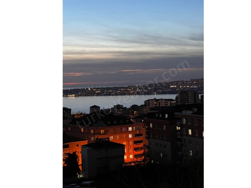 Beylikdüzü Sea View 3+1 Flat for Sale