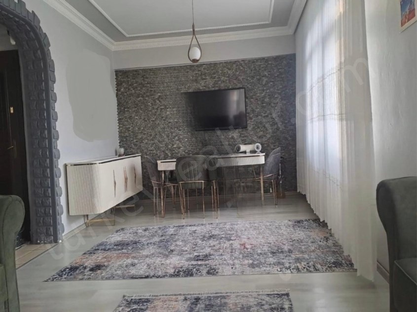 2+1 Flat for Sale with Golden Horn View