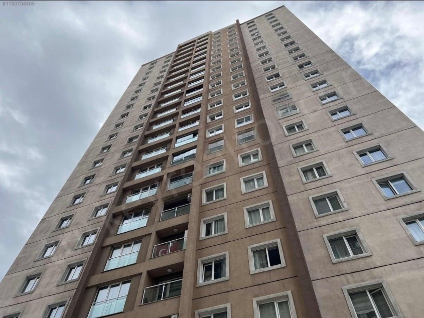 3+1 Flat for Sale in Gaziosmanpaşa Site