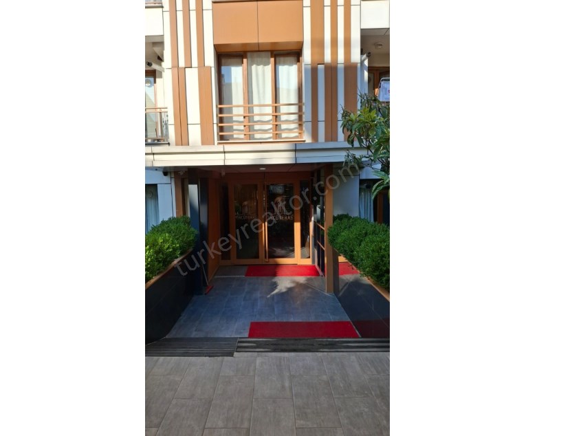 Apartment for Sale in a New Building in Küçükçekmece