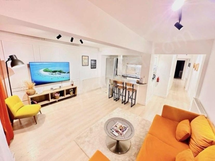 2+1 APARTMENT WITH GARDEN AND FULLY FURNISHED IN A PRIME LOCATION IN KURTULUŞ