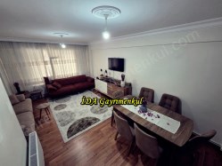 İDADAN EDREMİT MERKEZDE DOĞALGAZLI CADDE ÜZERİ SATILIK FIRSAT 3+1