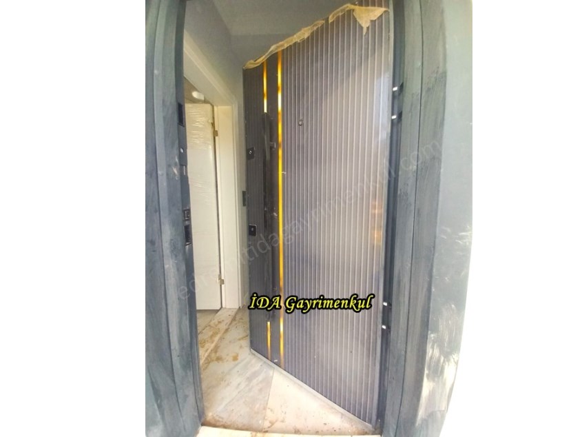 İDADAN GÖMEÇ KARAAĞAÇTA YERDEN ISITMA 3+1 BAĞIMSIZ TEK MÜSTAKİL