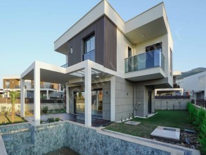 KUŞADASI, DAVUTLARDA Satılık, 4+1, MÜSTAKİL VİLLA...