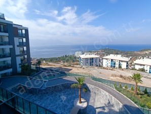 Kuşadasında satılık harika deniz manzaralı 3+1 daire...