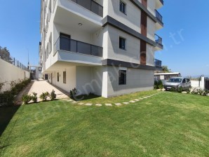 Kuşadası Merkezde, Satılık, Yeni Bina, 3+1, Daireler
