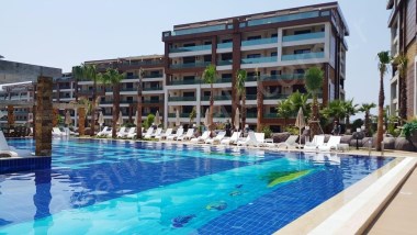 Kuşadası Ege Mahallesinde Satılık 3+1 lüks daire