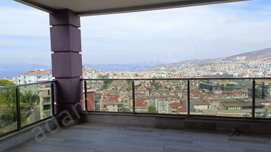 Kuşadası, Kadınlardenizi’nde Satılık, Kapanmaz Deniz Manzaralı, 3+1 Daire