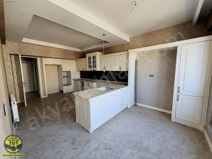 AKYAR EMLAKtan FIRSAT 5+1 SATILIK DAİRE LÜKS