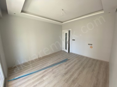 AKYAR EMLAKtan 3+1 SATILIK LÜKS GENİŞ DAİRE