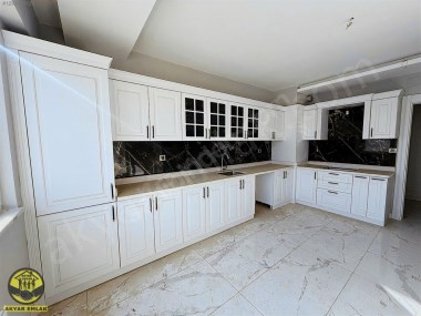 AKYAR EMLAKtan 5+1 SATILIK SİTE İÇİ SIFIR DAİRE