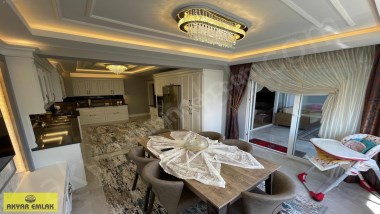 AKYAR EMLAKtan 5+1 FULL YAPILI ÖZEL DAİRE NAZ KONUTLARI