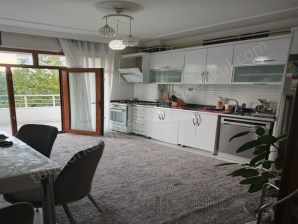 Bağcılar şato Park civarı satılık 3+1 FULL yapılı daire 