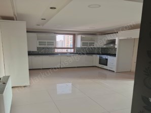 TEMA Park civarı satılık, 4+1 FULL YAPILI DAİRE 