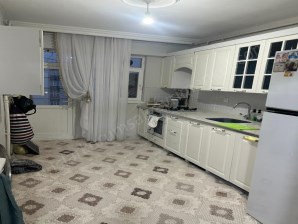 HUZUREVLERİNDE 3+1 İÇİ YAPILI TEMİZ 3+1 SATILIK DAİRE 