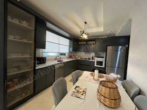 ŞEHRİN ZİRVESİNDE, PRESTİJİN MERKEZİNDE: 4.5+1 ULTRA LÜKS YAŞAM