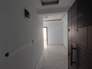 Huzur evleri cadde üzeri sıfır yapı satılık 2+1 daire 