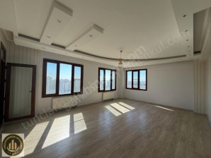 KARAYIL YAPI KALİTESİ İLE ULTRA LÜKS HAVUZLU SATILIK DAİRE