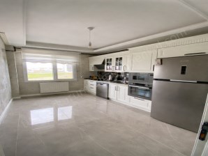 2 +1 satılık lüks daire stad civarı