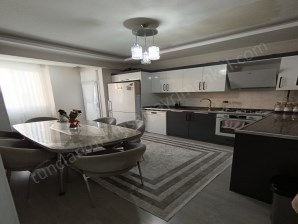 ÜÇKUYU 3+1 BAKIMLI SİTELİ ACİL SATILIK